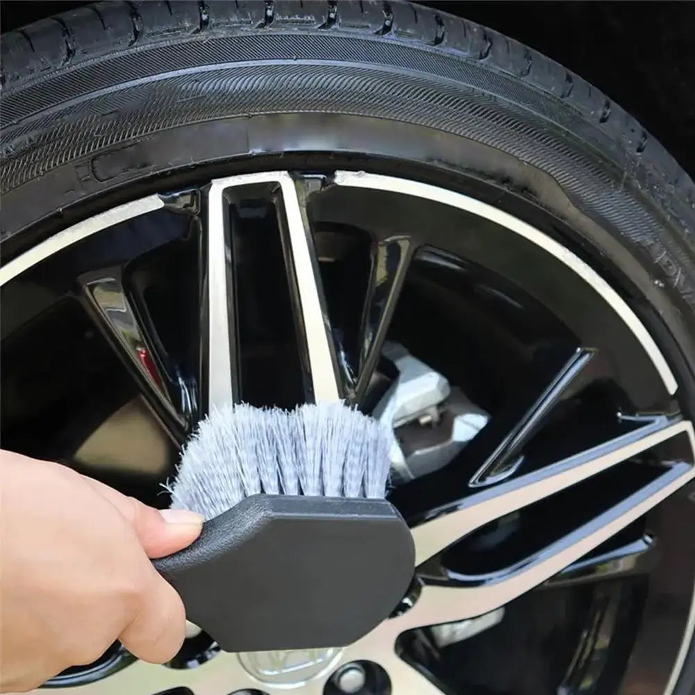 Car motorcycle tire wheel details cleaning brush General Motors foam foam auto body cleaning and maintenance accessories tools